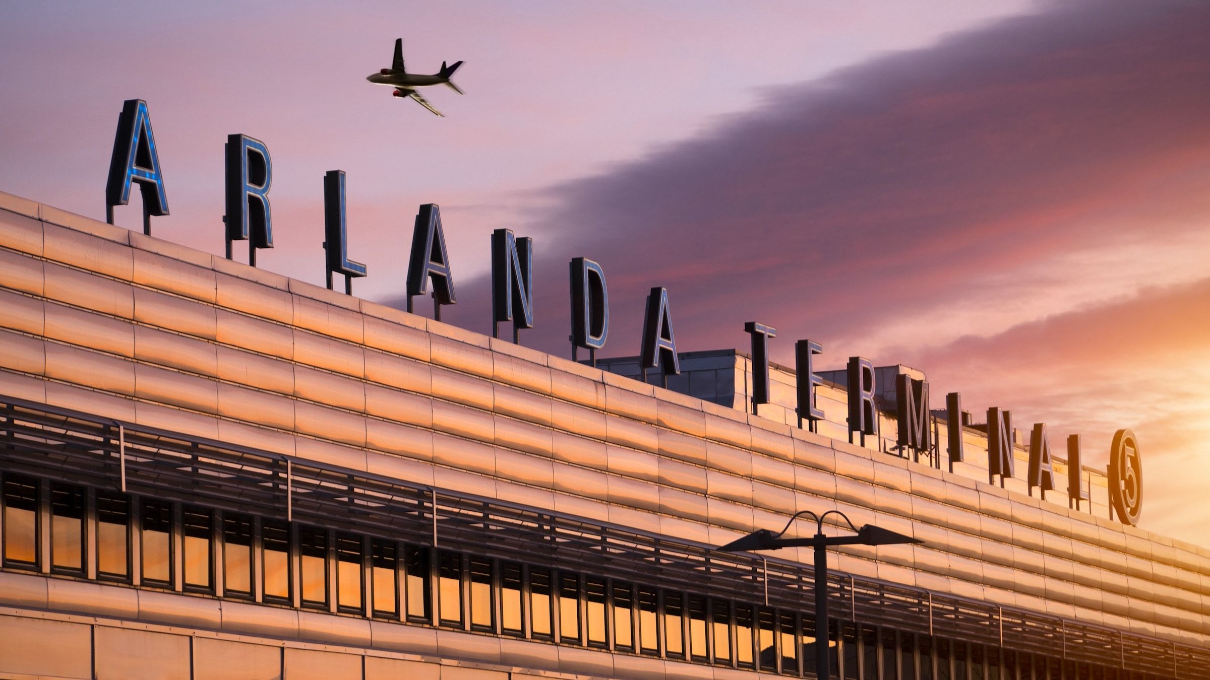 Vom Flughafen Arlanda ins Zentrum